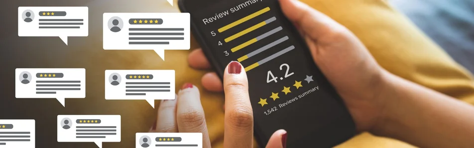 Reseñas y valoraciones de usuarios para generar confianza al vender un software online.