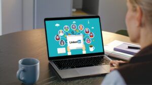 Aprende a generar leads en linkedin mediante una estrategia de marketing B2B