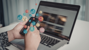 Consells per fer un millor ús de les xarxes socials per al teu negoci de comerç electrònic de moda.